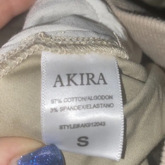 AKIRA Once Upon A Time Cargo Pants Beige Women’s Size Small AK912043 NWT - Picture 7 of 15
